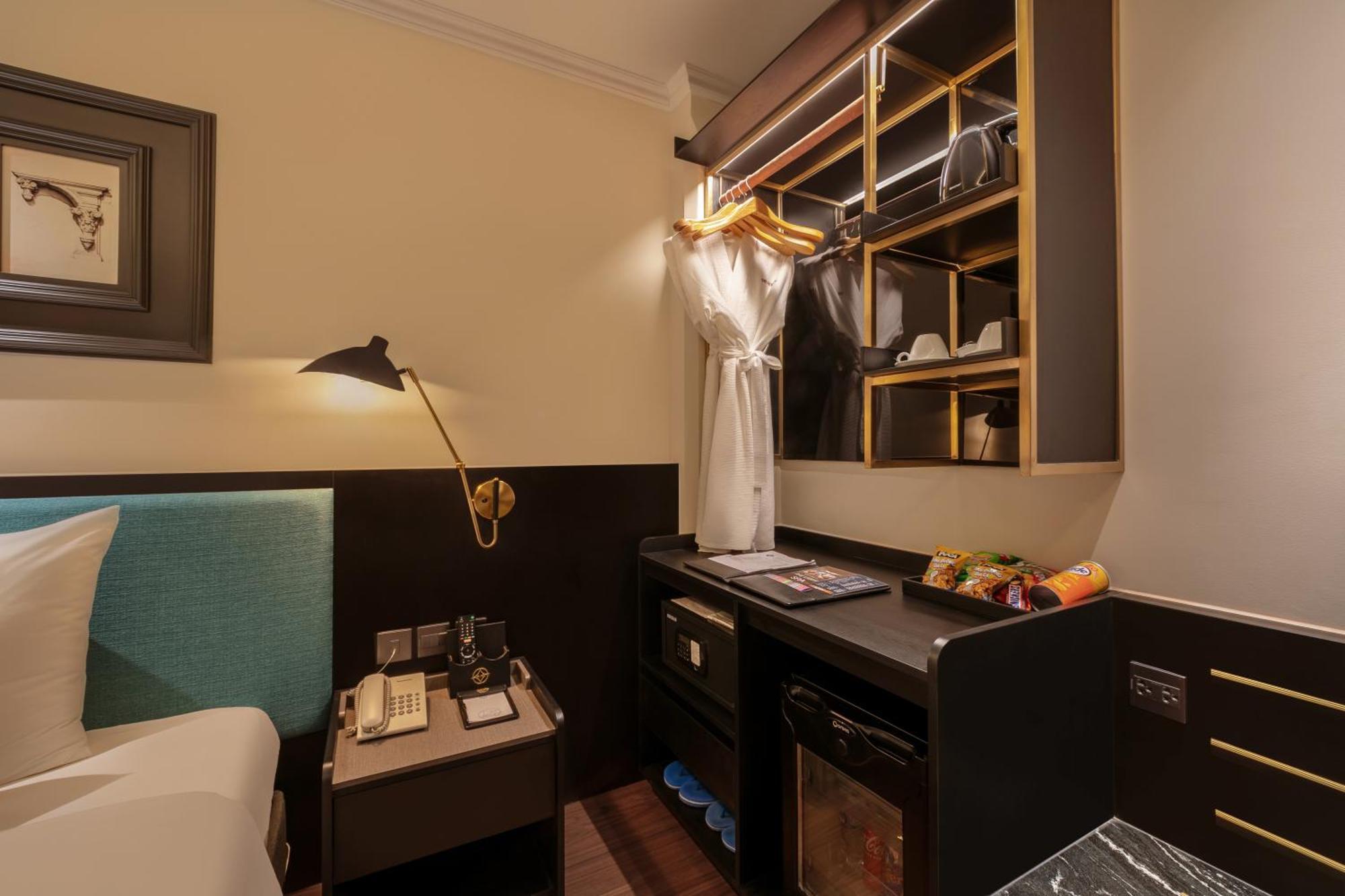 Champton Hanoi Hotel Exterior foto